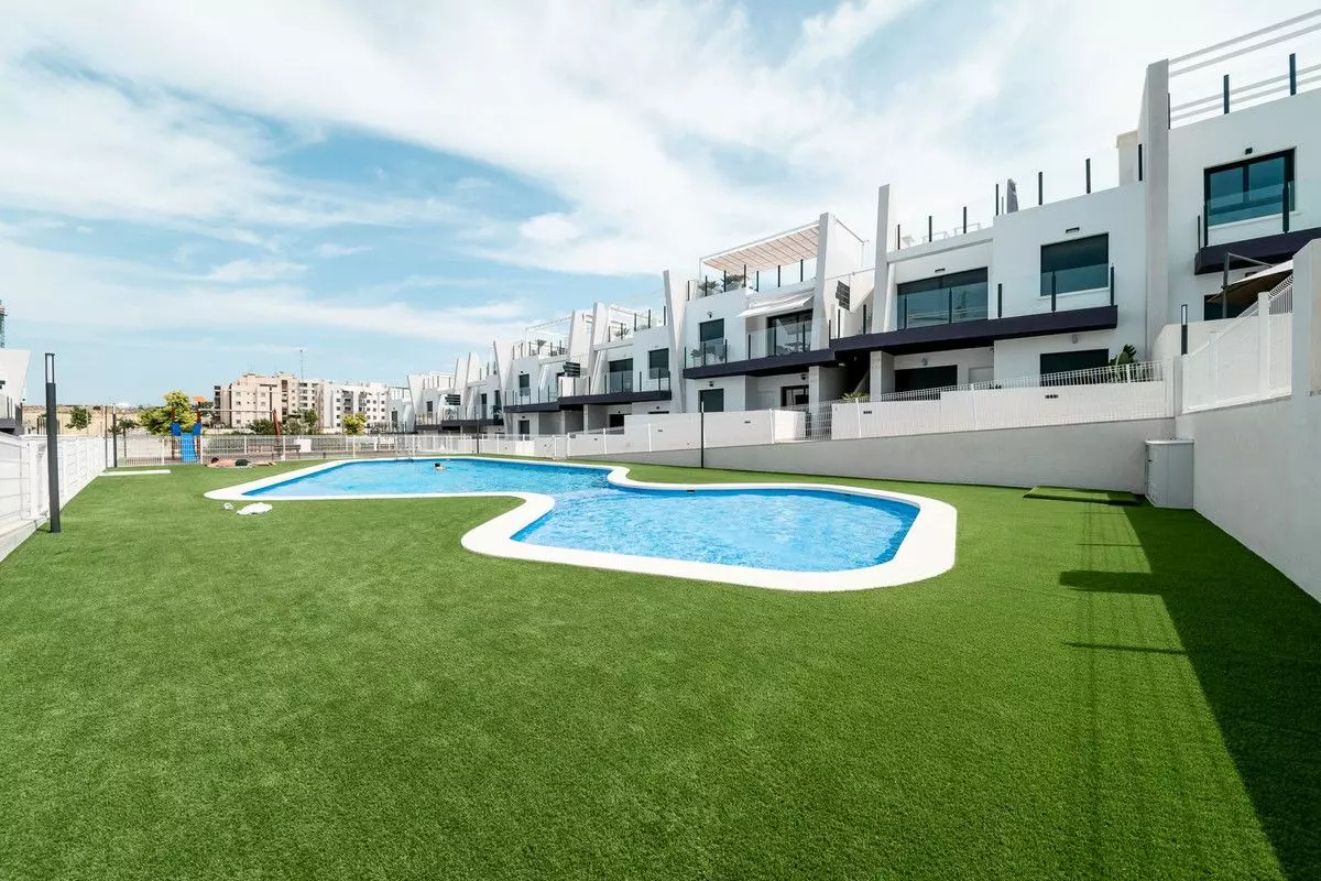 Apartment 92 M² In San Miguel De Salinas, Spain – Mediter Real Estate