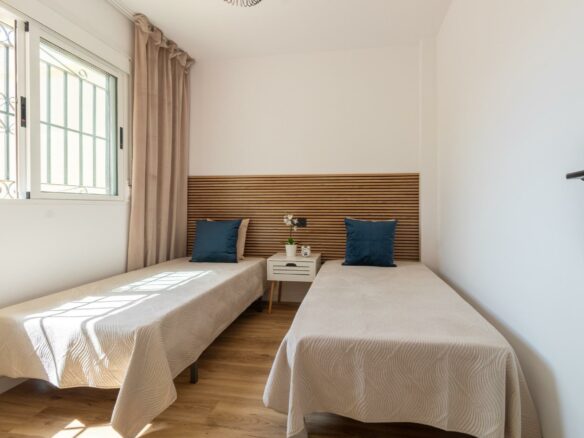 3-bedroom Townhouse In Torrevieja, Spain (85 M²)