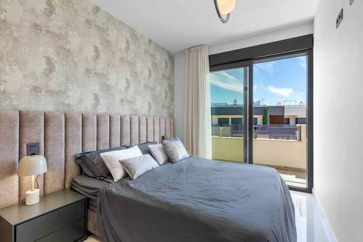 Apartment 95 M² In Torrevieja, Spain – Mediter Real Estate