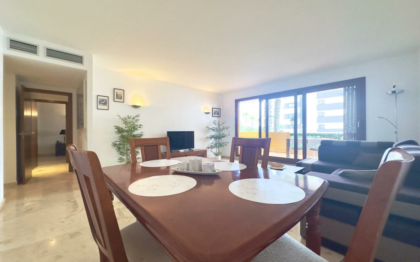 2-bedroom Apartment In Torrevieja, Spain (84 M²)