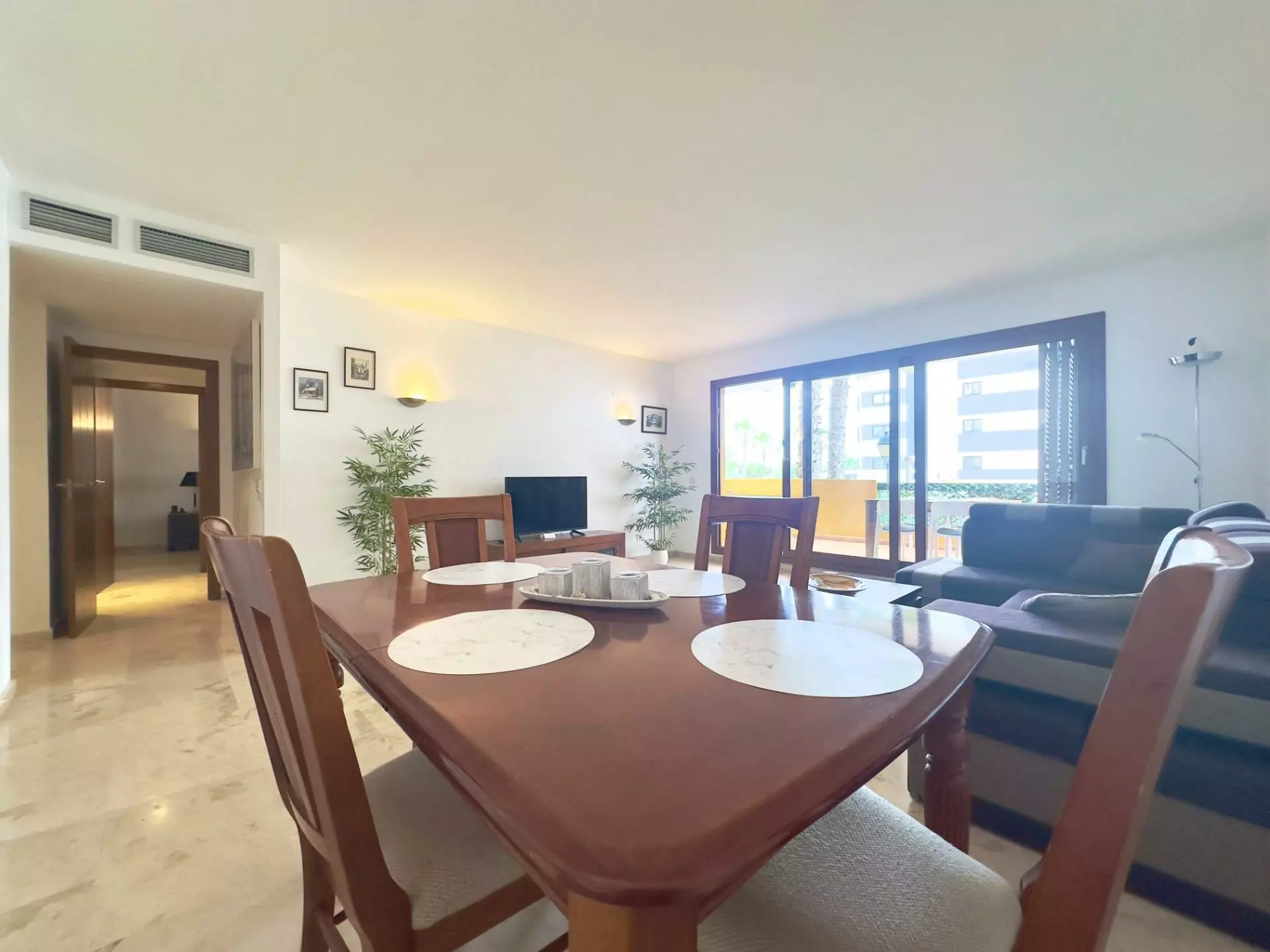 2-bedroom Apartment In Torrevieja, Spain (84 M²)