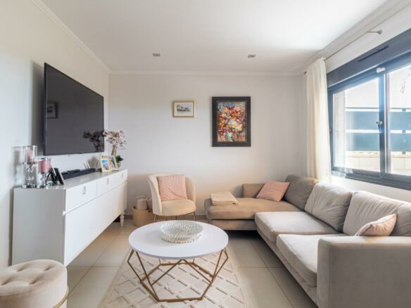 3-bedroom Terraced House In Orihuela Costa, Spain (170 M²)