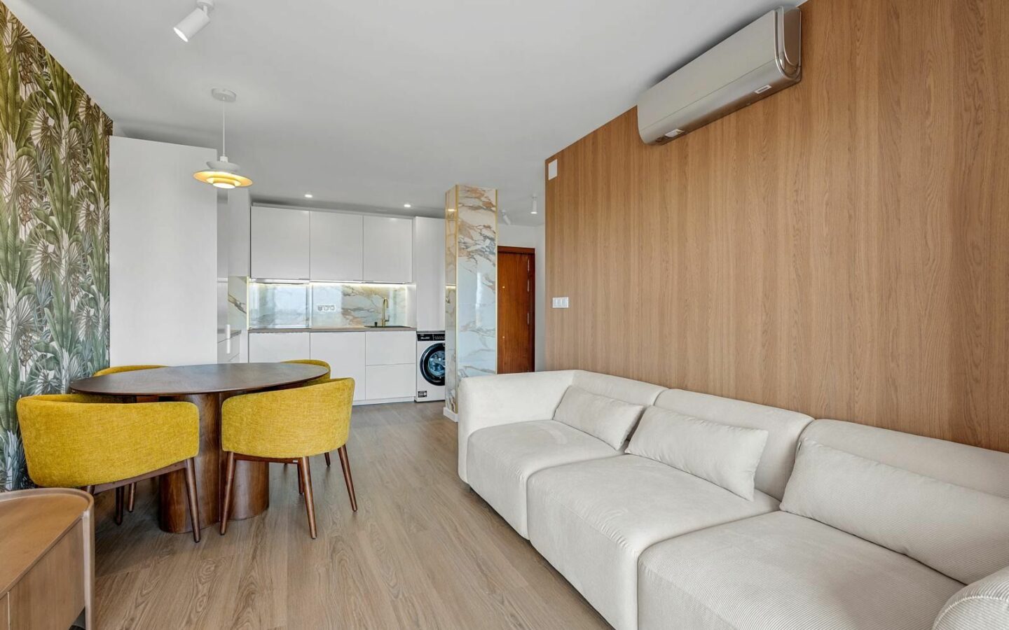 2-bedroom Penthouse In Torrevieja, Spain (75 M²)