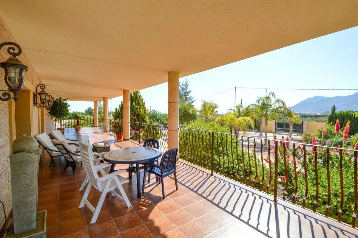 Villa 270 M² In Orihuela, Spain – Mediter Real Estate