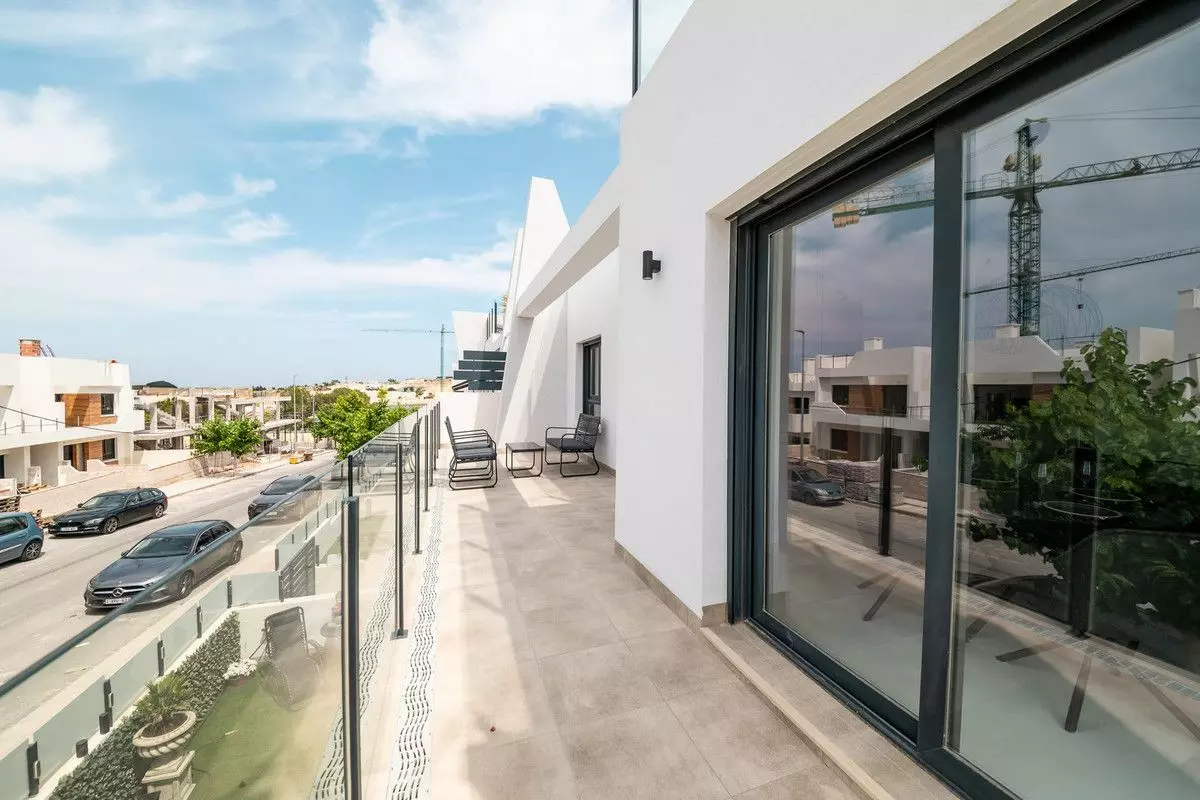 Apartment 92 M² In San Miguel De Salinas, Spain – Mediter Real Estate