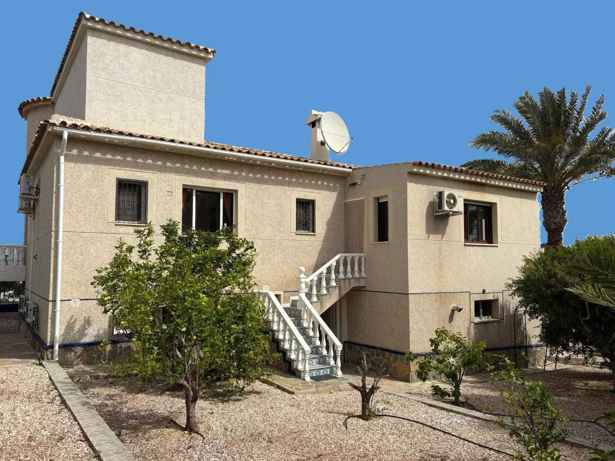 Villa 375 M² In Almoradi, Spain – Mediter Real Estate