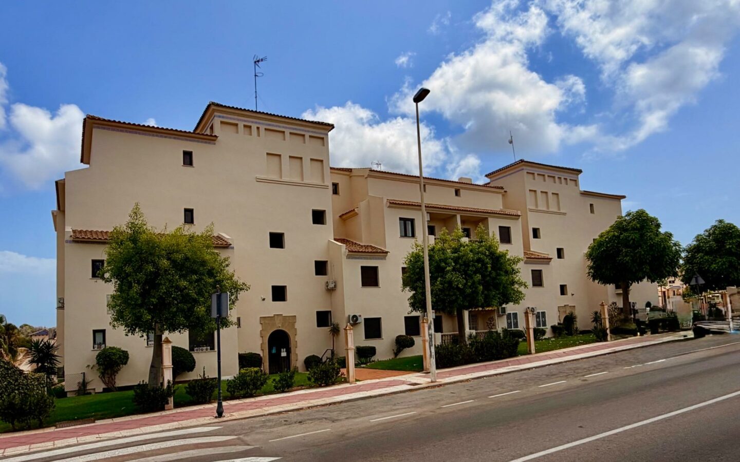 3-bedroom Penthouse In Orihuela Costa, Spain (98 M²)