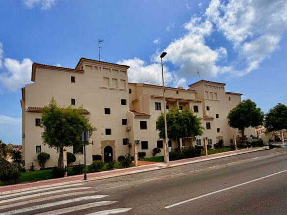 3-bedroom Penthouse In Orihuela Costa, Spain (98 M²)
