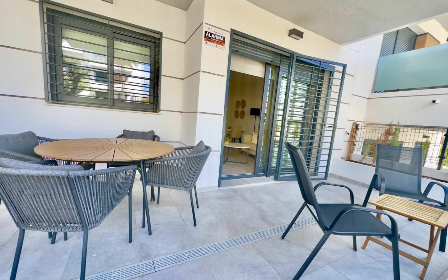 2-bedroom Apartment In Orihuela Costa, Spain (73 M²)