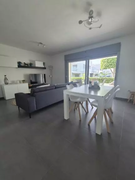 2-bedroom Bungalow In Orihuela, Spain (80 M²)