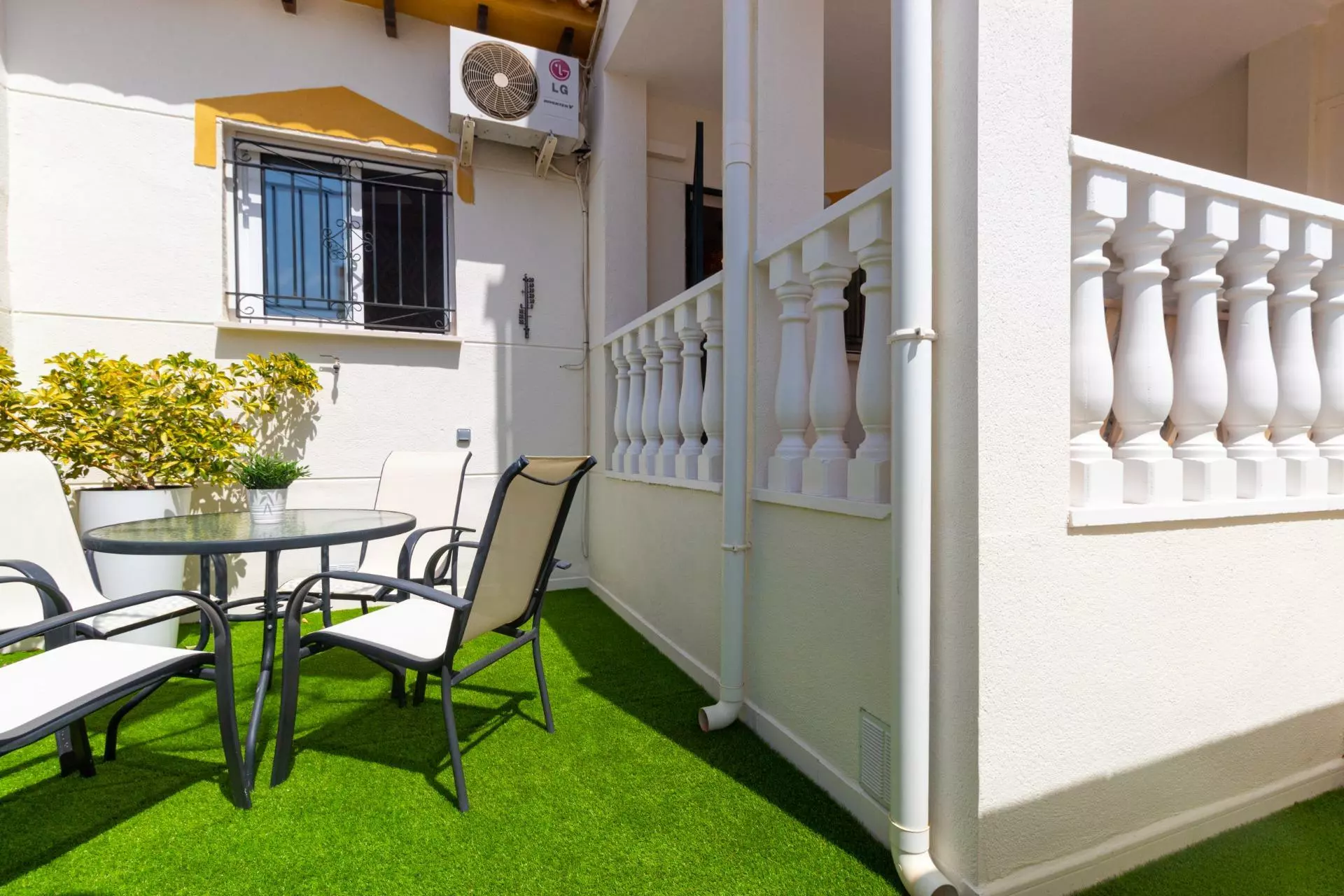 3-bedroom Townhouse In Torrevieja, Spain (85 M²)
