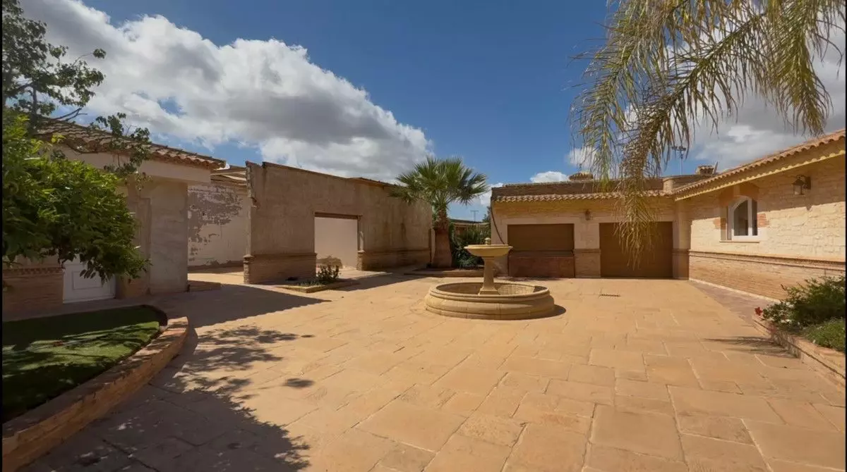 Villa 440 M² In Cartagena, Spain – Mediter Real Estate