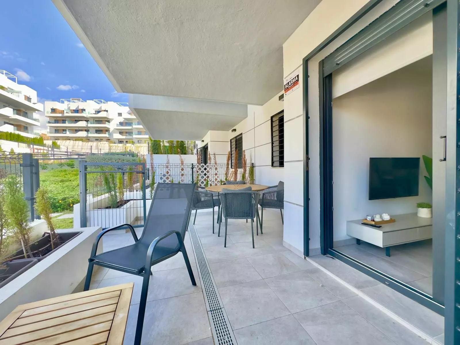 2-bedroom Apartment In Orihuela Costa, Spain (73 M²)