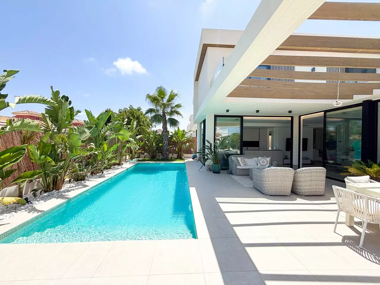 Villa 130 M² In Orihuela Costa, Spain – Mediter Real Estate