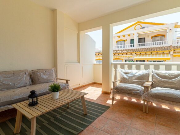 3-bedroom Townhouse In Torrevieja, Spain (85 M²)