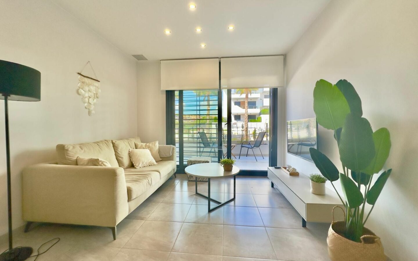 2-bedroom Apartment In Orihuela Costa, Spain (73 M²)