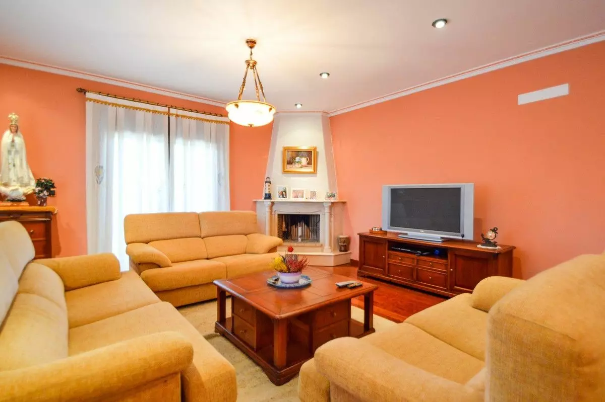 Villa 270 M² In Orihuela, Spain – Mediter Real Estate