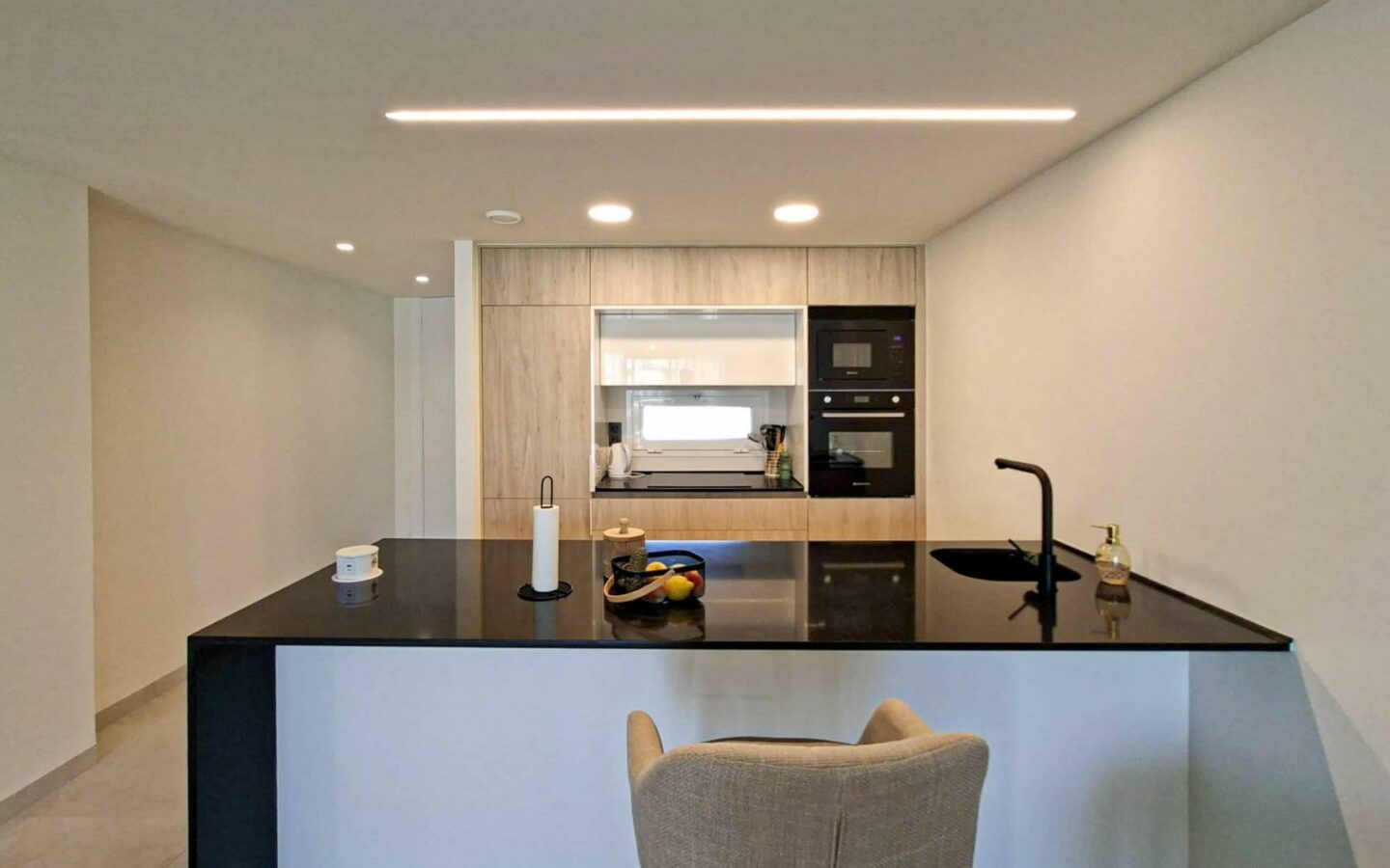 Apartment Of 0 M² With Features In Guardamar Del Segura, Spain