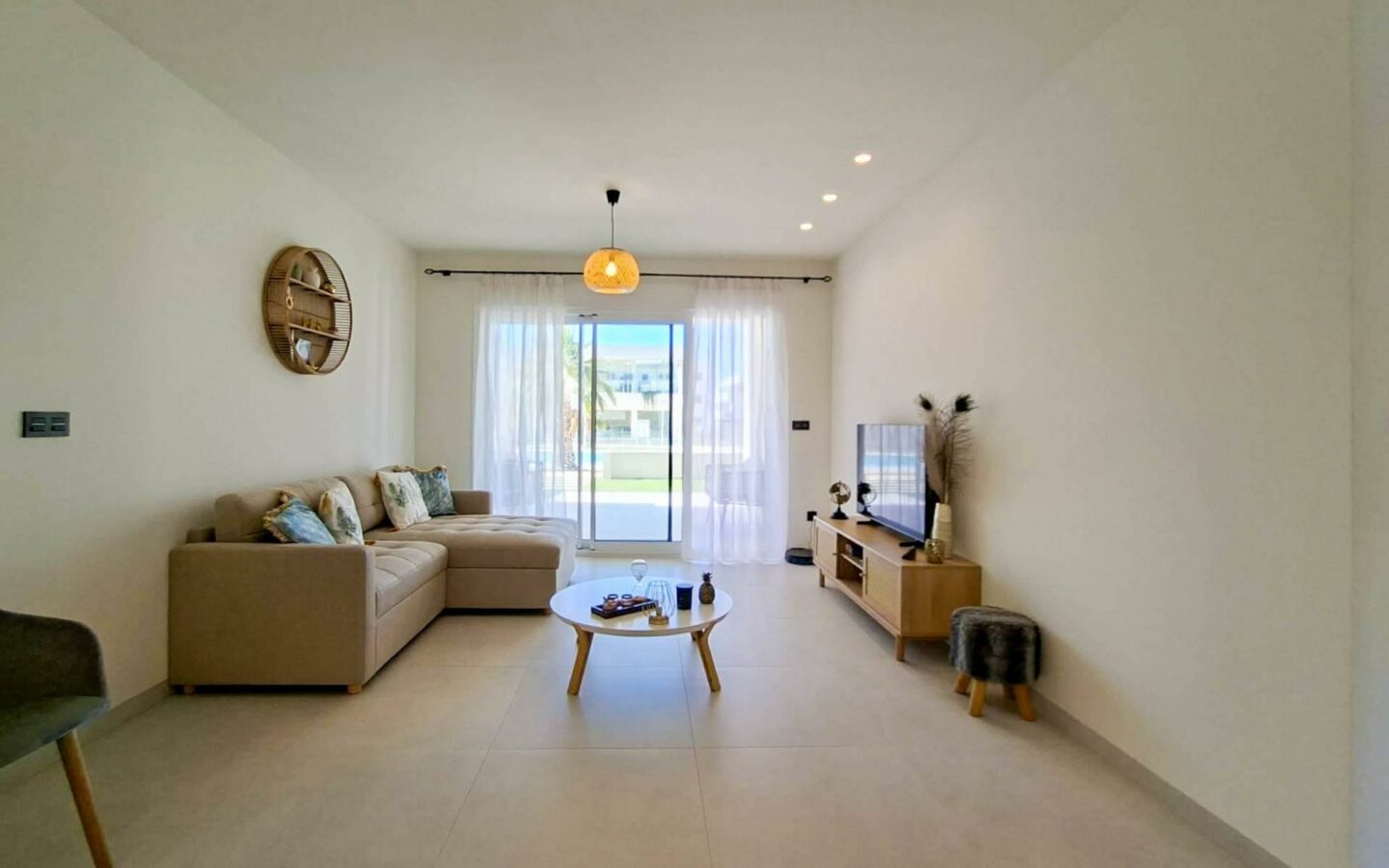 Apartment Of 0 M² With Features In Guardamar Del Segura, Spain