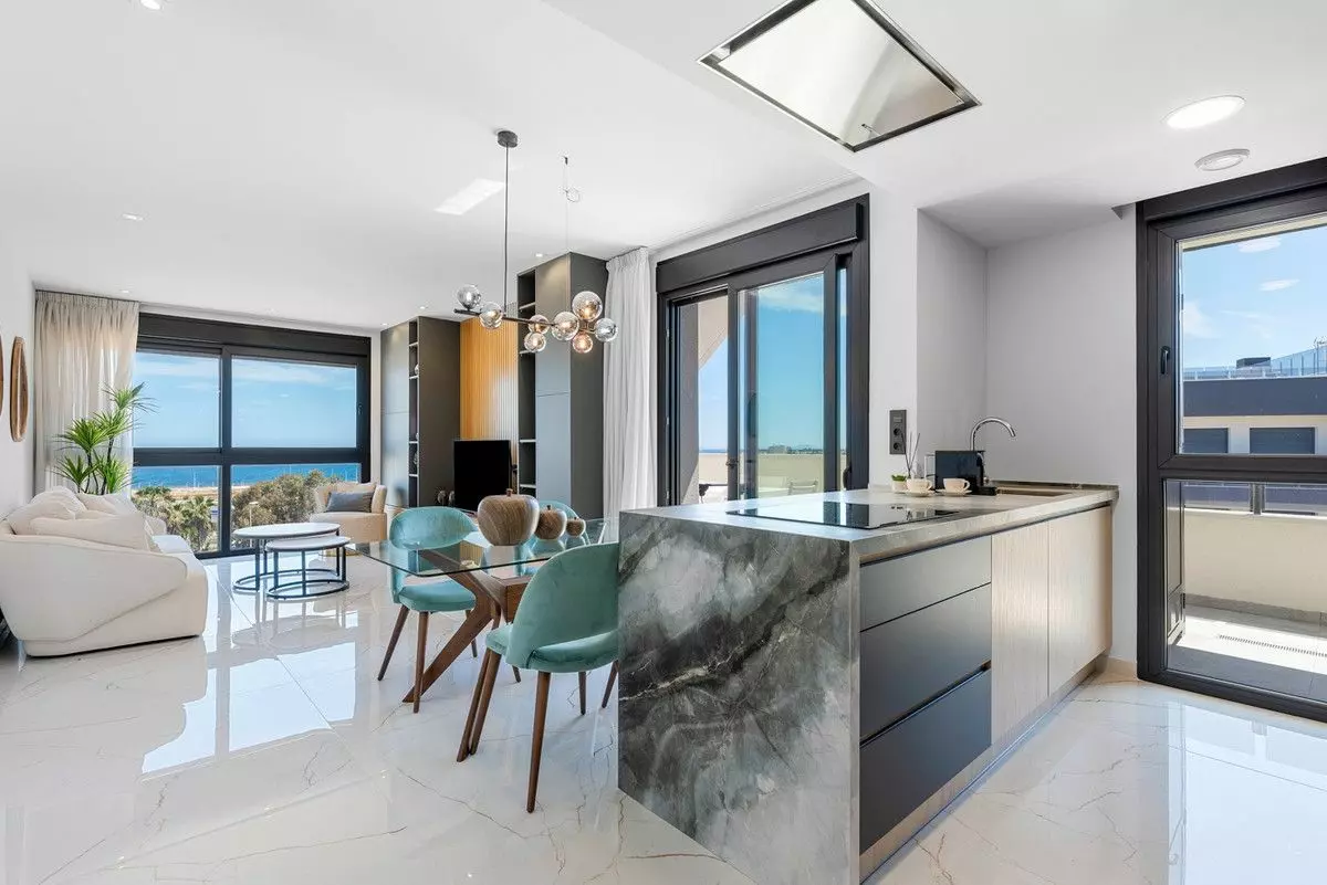 Apartment 95 M² In Torrevieja, Spain – Mediter Real Estate