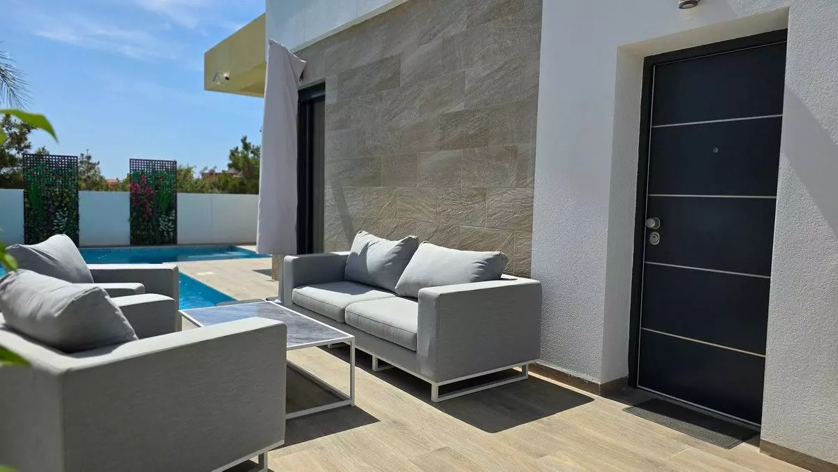 Villa 151 M² In Los Montesinos, Spain – Mediter Real Estate
