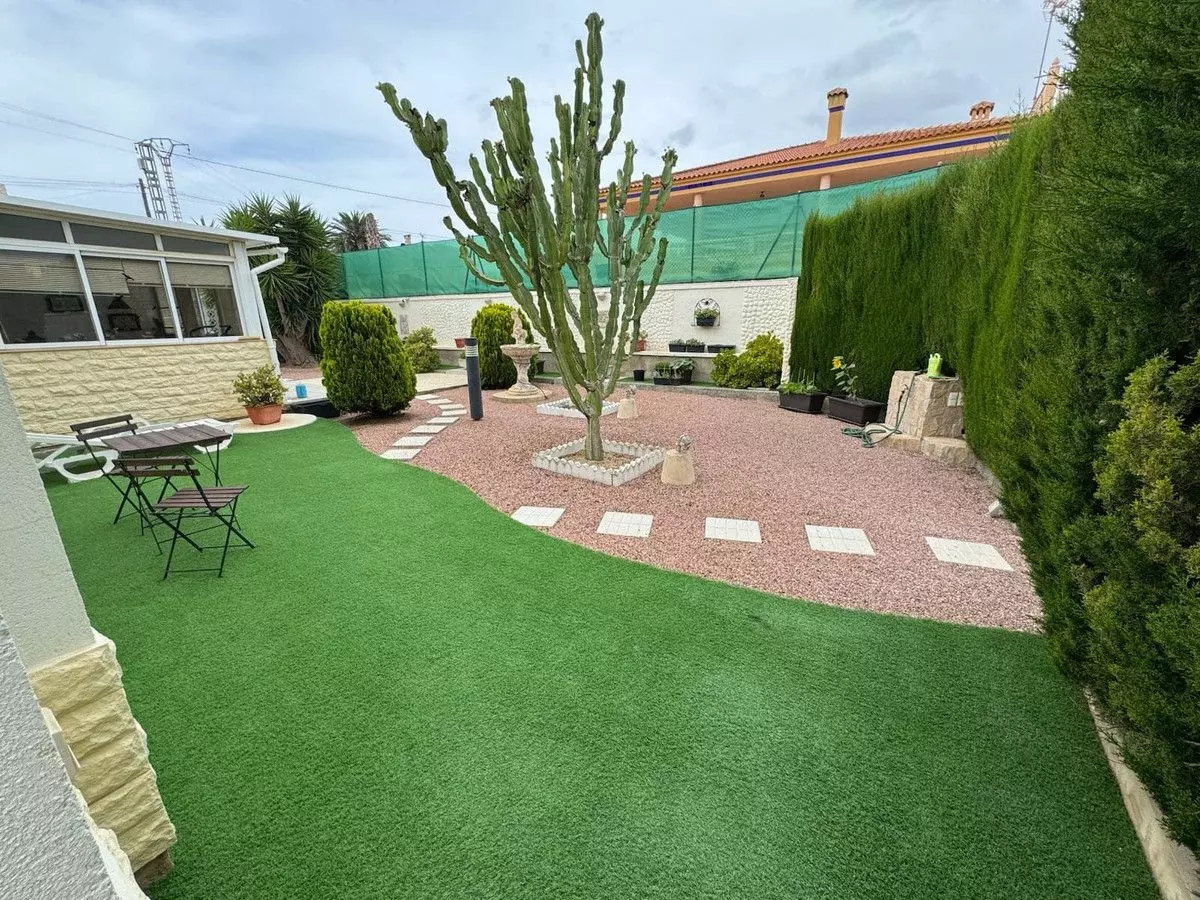 Villa 298 M² In La Marina, Spain – Mediter Real Estate