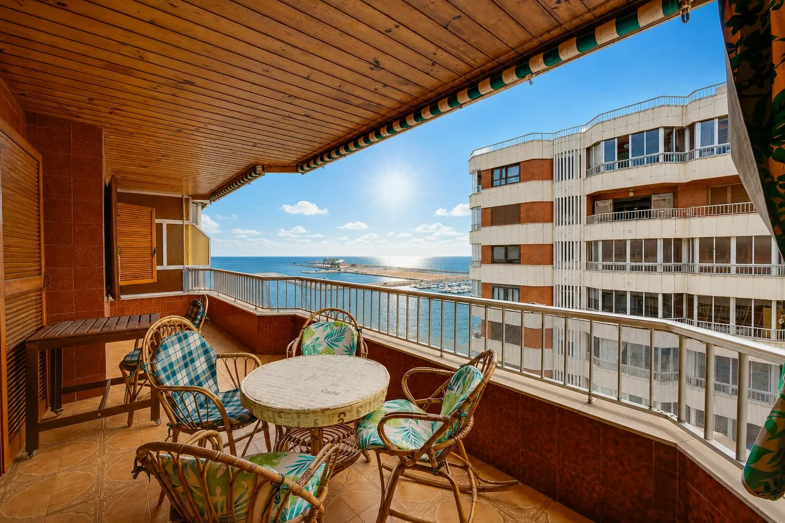 Apartment 100 M² In Torrevieja, Spain – Mediter Real Estate