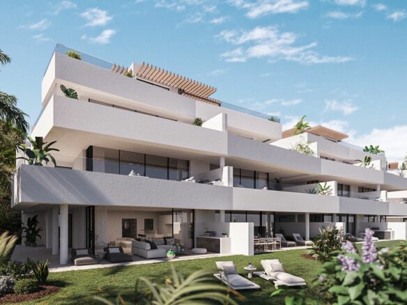 4-bedroom Apartment In Estepona, Spain (225 M²)