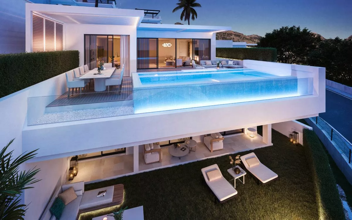 Villa Of 440 M² In Benalmádena, Spain