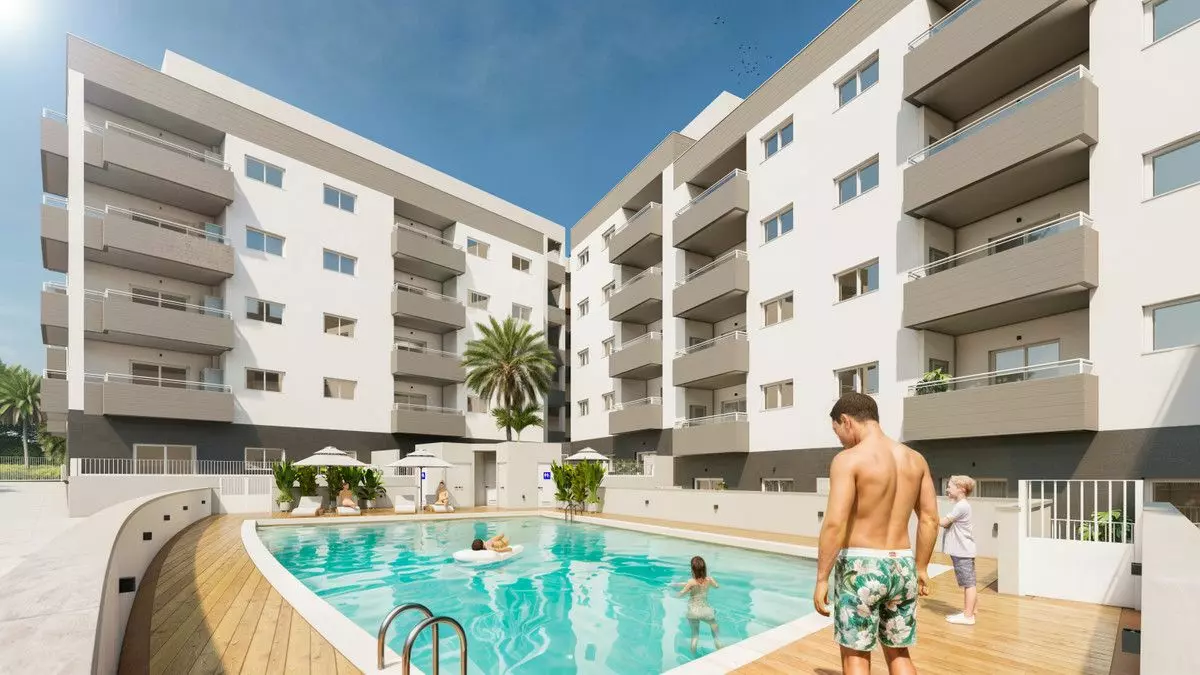 2-bedroom Apartment In El Parador, Spain (82 M²)