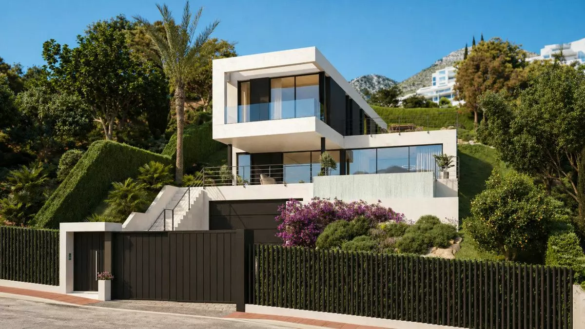 Villa Of 365 M² In Benalmádena, Spain