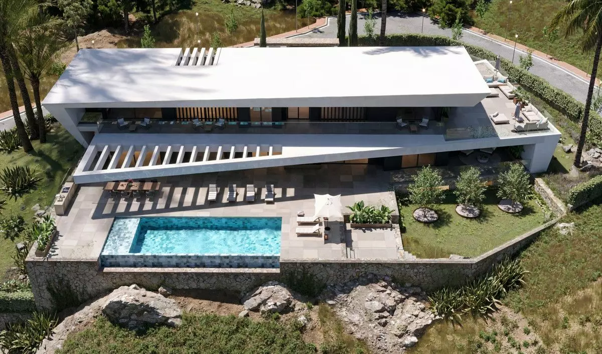 Villa Of 996 M² In Casares, Spain