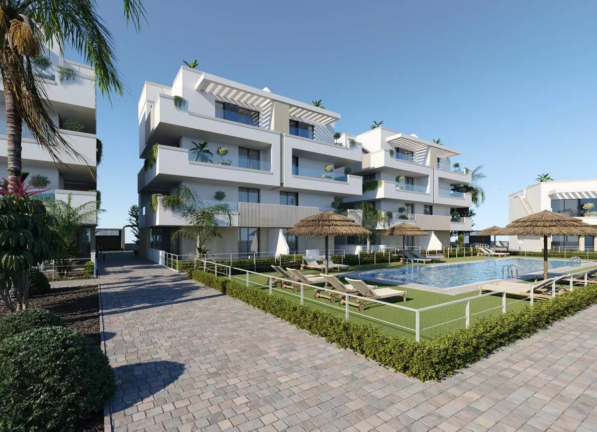 Apartment Of 96 M² In Los Alcázares, Spain