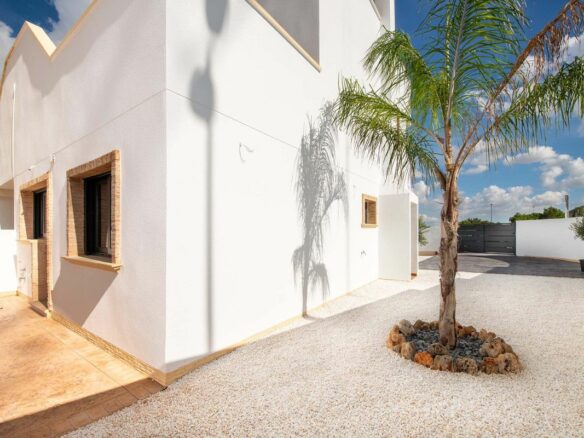 Villa Of 64 M² In Cox, Spain