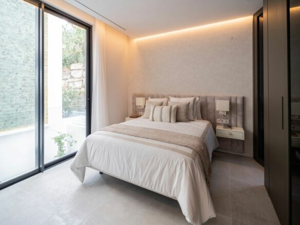 Villa Of 1182 M² In Estepona, Spain