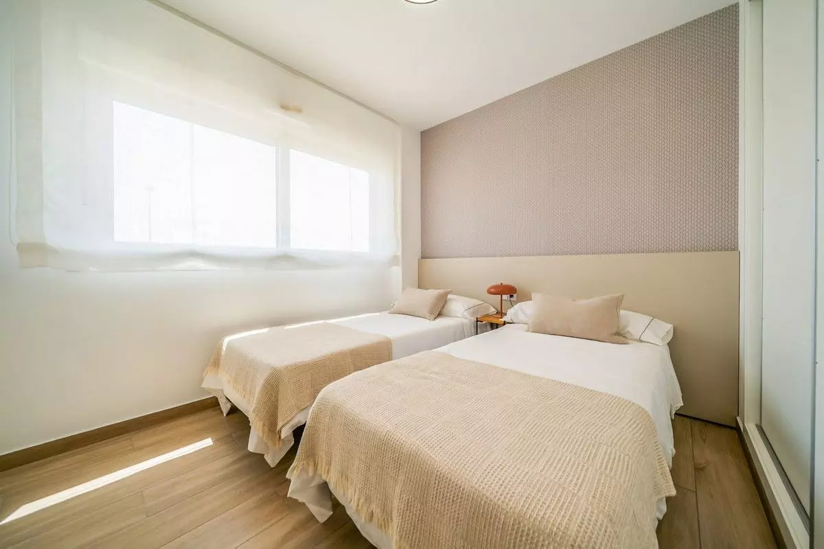 Villa Of 77 M² With Sea View In Orihuela
