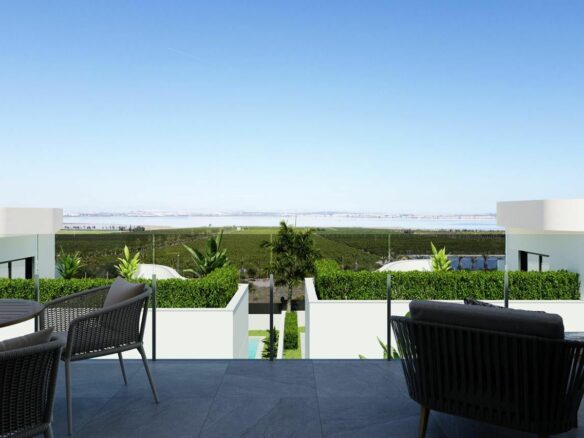 House Of 77 M² With Sea Views In Orihuela Costa, Spain