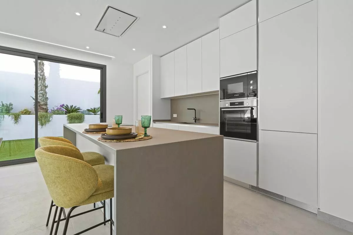 Villa Of 344 M² In Villajoyosa, Spain