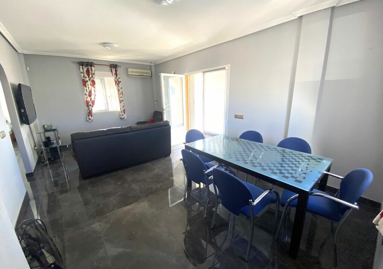 5-bedroom Villa In Orihuela Costa, Spain (178 M²)