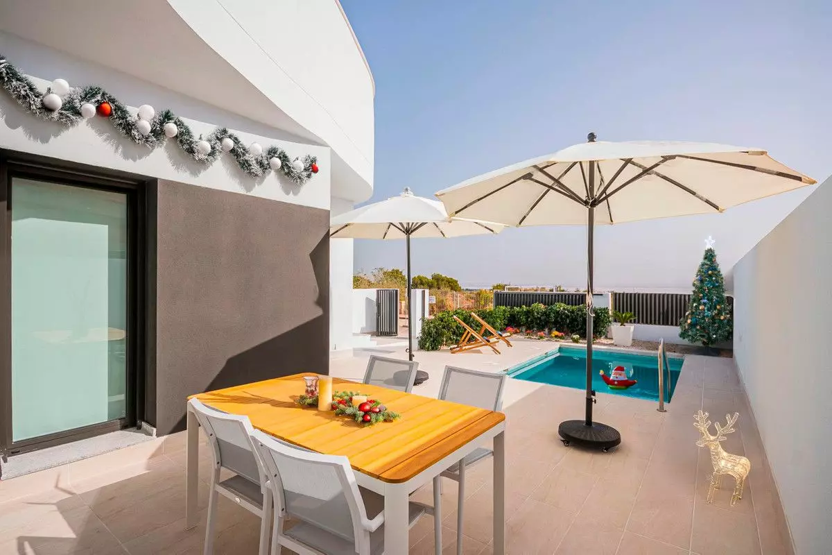 House Of 77 M² With Sea Views In Orihuela Costa, Spain
