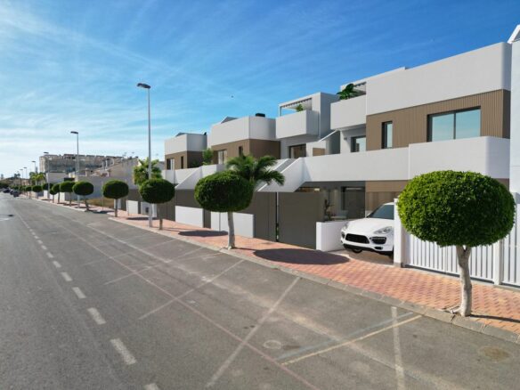 Villa Of 70 M² In Santiago De La Ribera, Spain