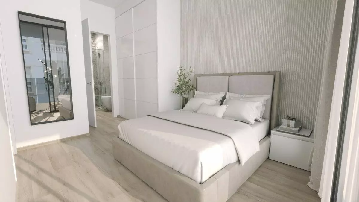 Apartment Of 94 M² In Torrevieja, Spain