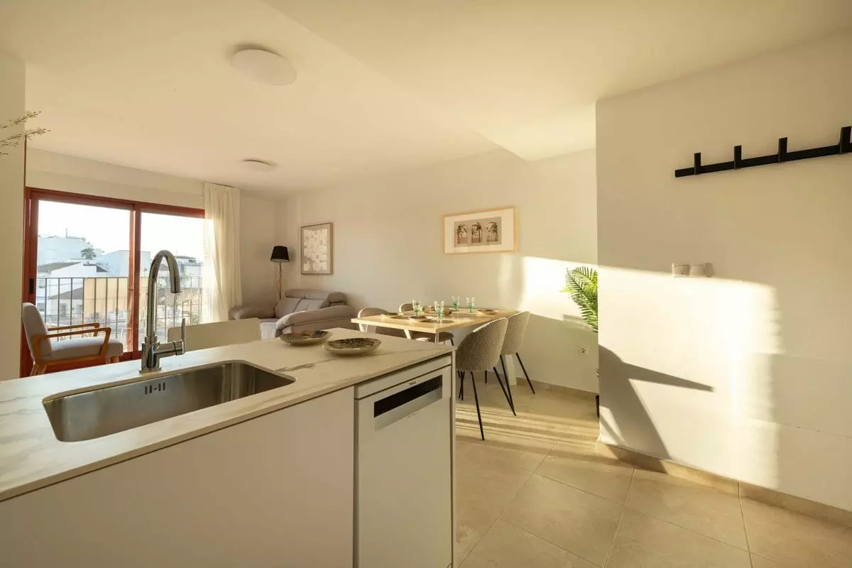 Apartment Of 96 M² In Avileses, Spain