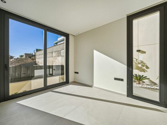 Villa Of 200 M² In La Nucía, Spain