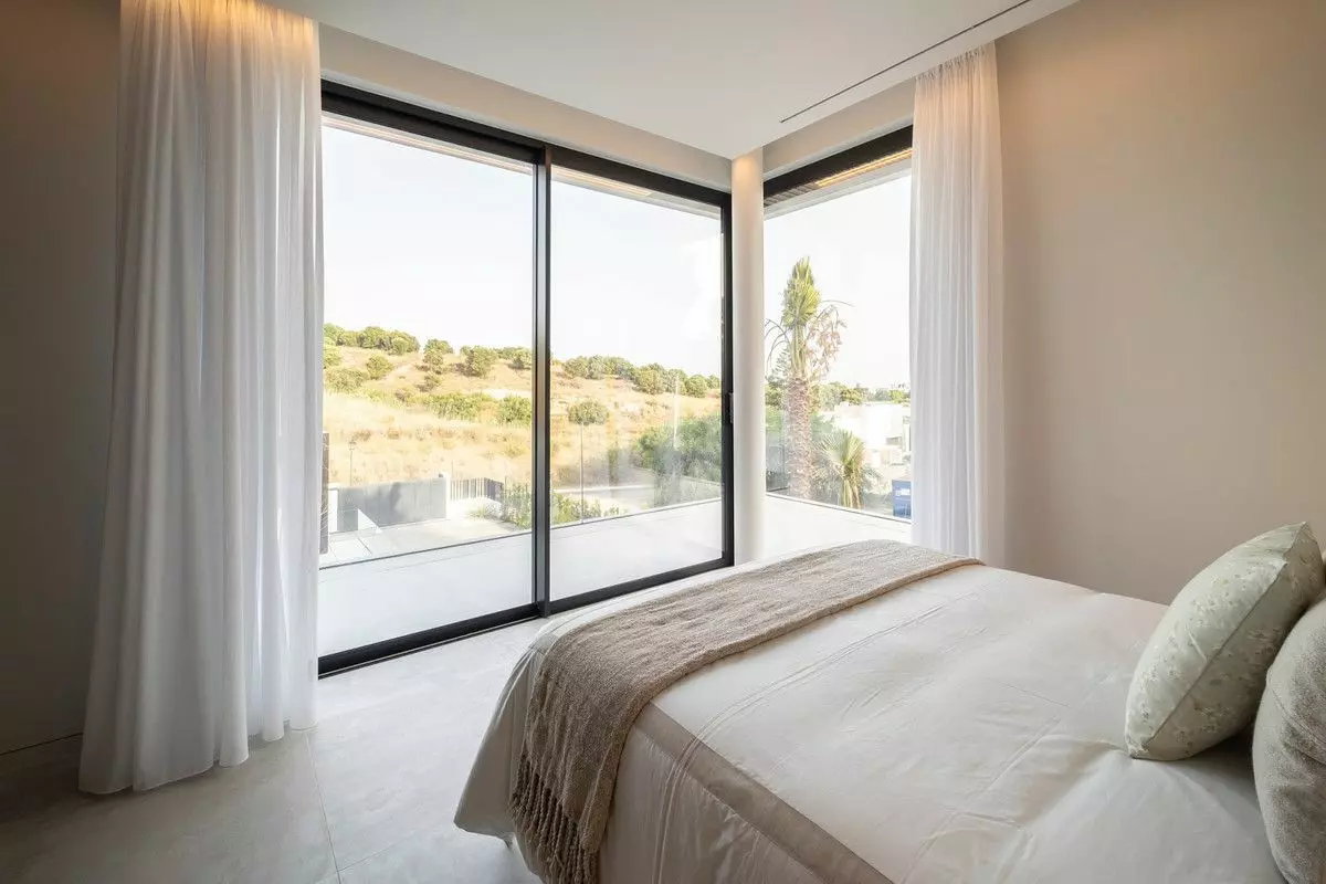 Villa Of 1182 M² In Estepona, Spain