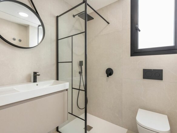 2-bedroom Villa In Los Alcázares, Spain (78 M²)