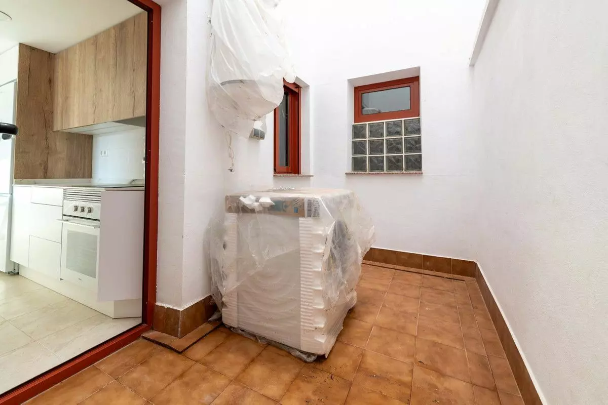 Apartment Of 52 M² In Avileses