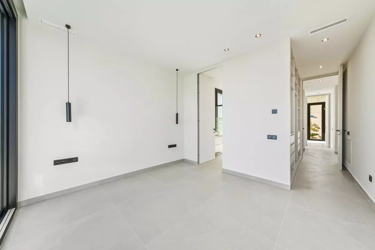 Villa Of 200 M² In La Nucía, Spain