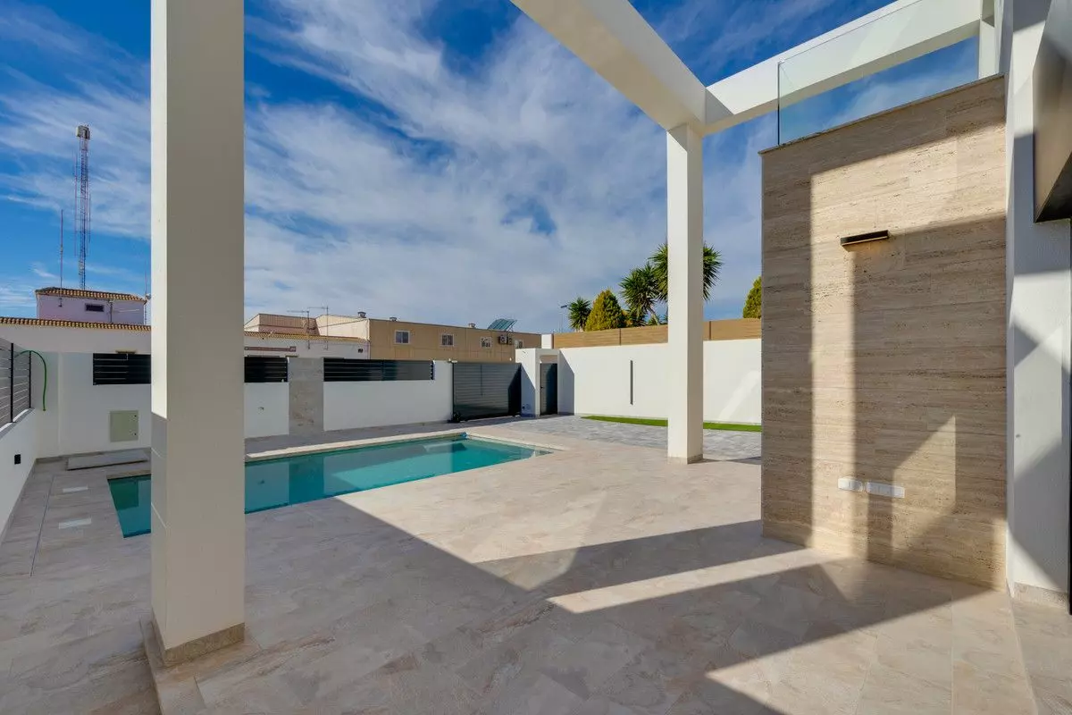 Villa Of 238 M² In Torrevieja, Spain
