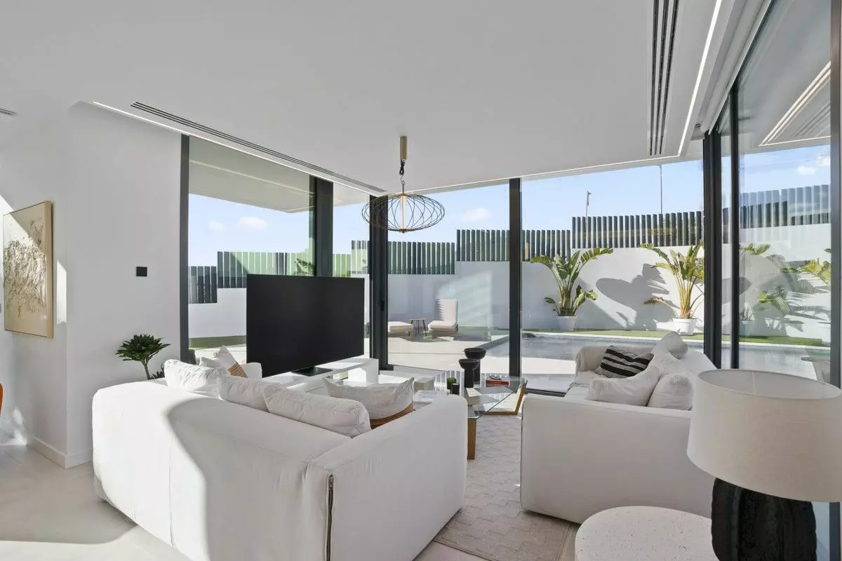 Villa Of 201 M² In Villajoyosa, Spain